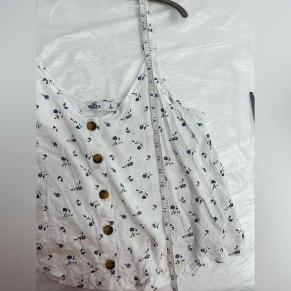Hollister White Floral Flowy Crop Tanktop size L​ - Picture 4 of 4